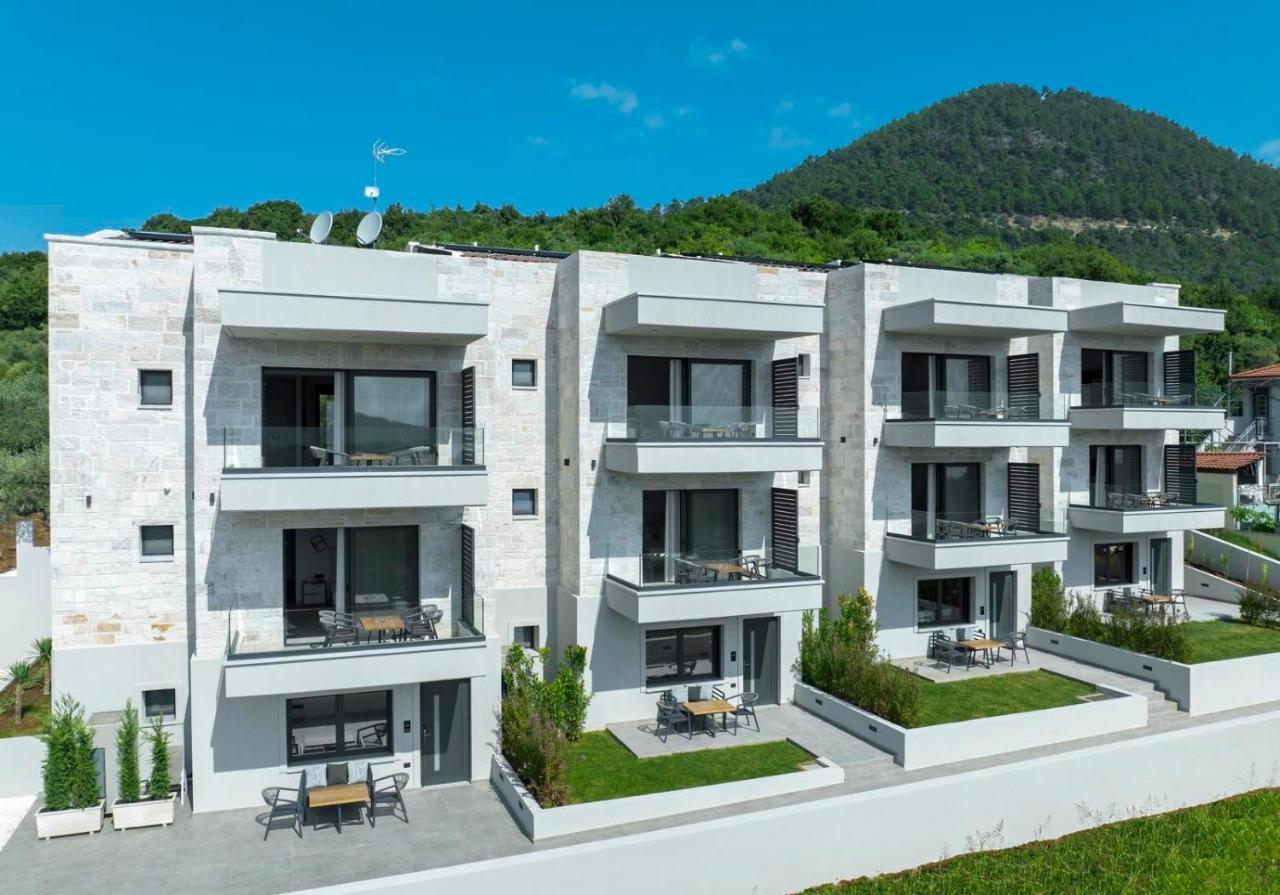 Toska Tower Aparthotel Khrysi Ammoudia Eksteriør bilde